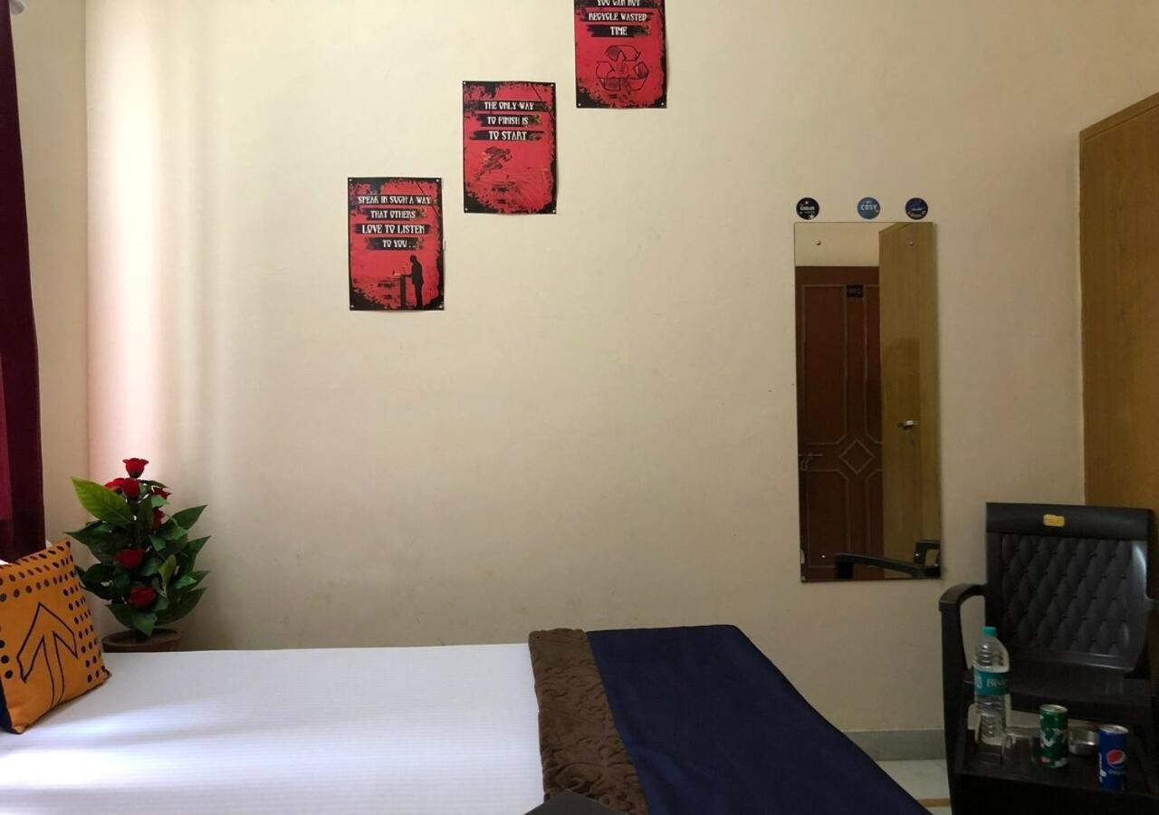 Ramada By Wyndham Jaipur North Hotell Eksteriør bilde