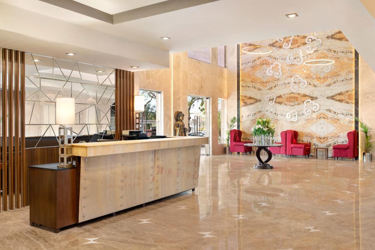 Ramada By Wyndham Jaipur North Hotell Eksteriør bilde