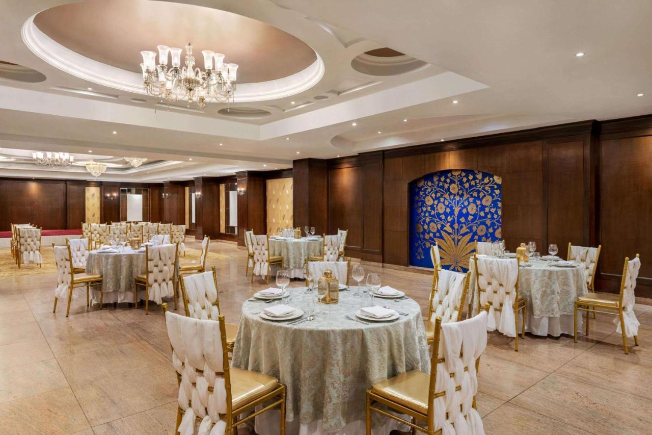 Ramada By Wyndham Jaipur North Hotell Eksteriør bilde