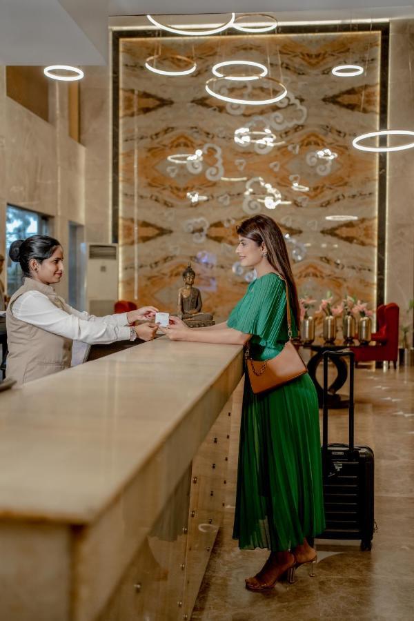Ramada By Wyndham Jaipur North Hotell Eksteriør bilde