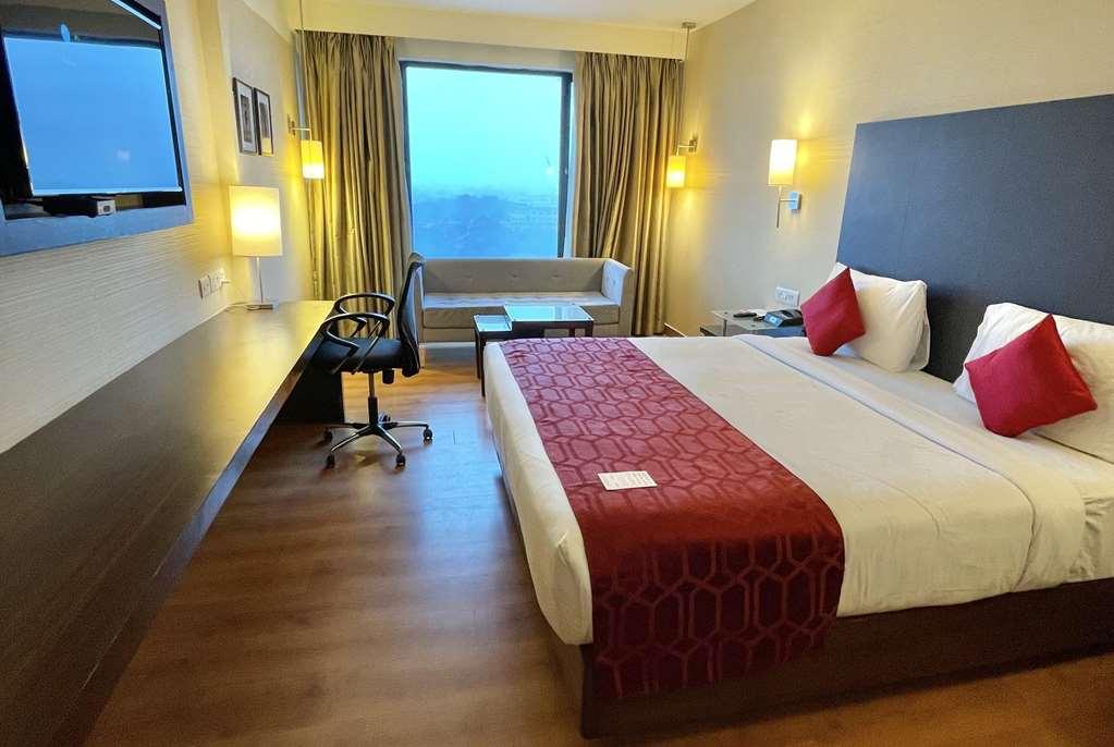 Ramada By Wyndham Jaipur North Hotell Rom bilde